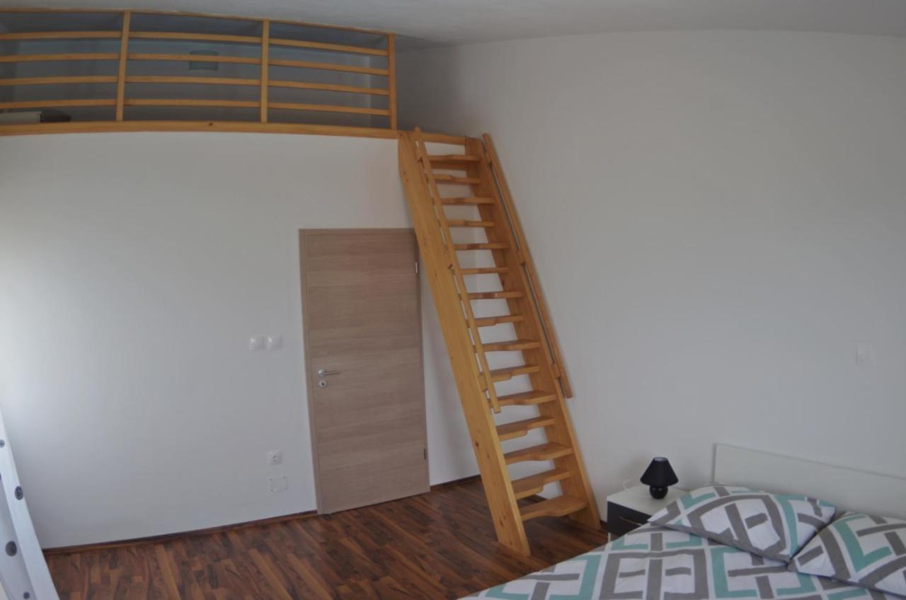 Holiday Apartments In House Sanja Rakalj Eksteriør bilde